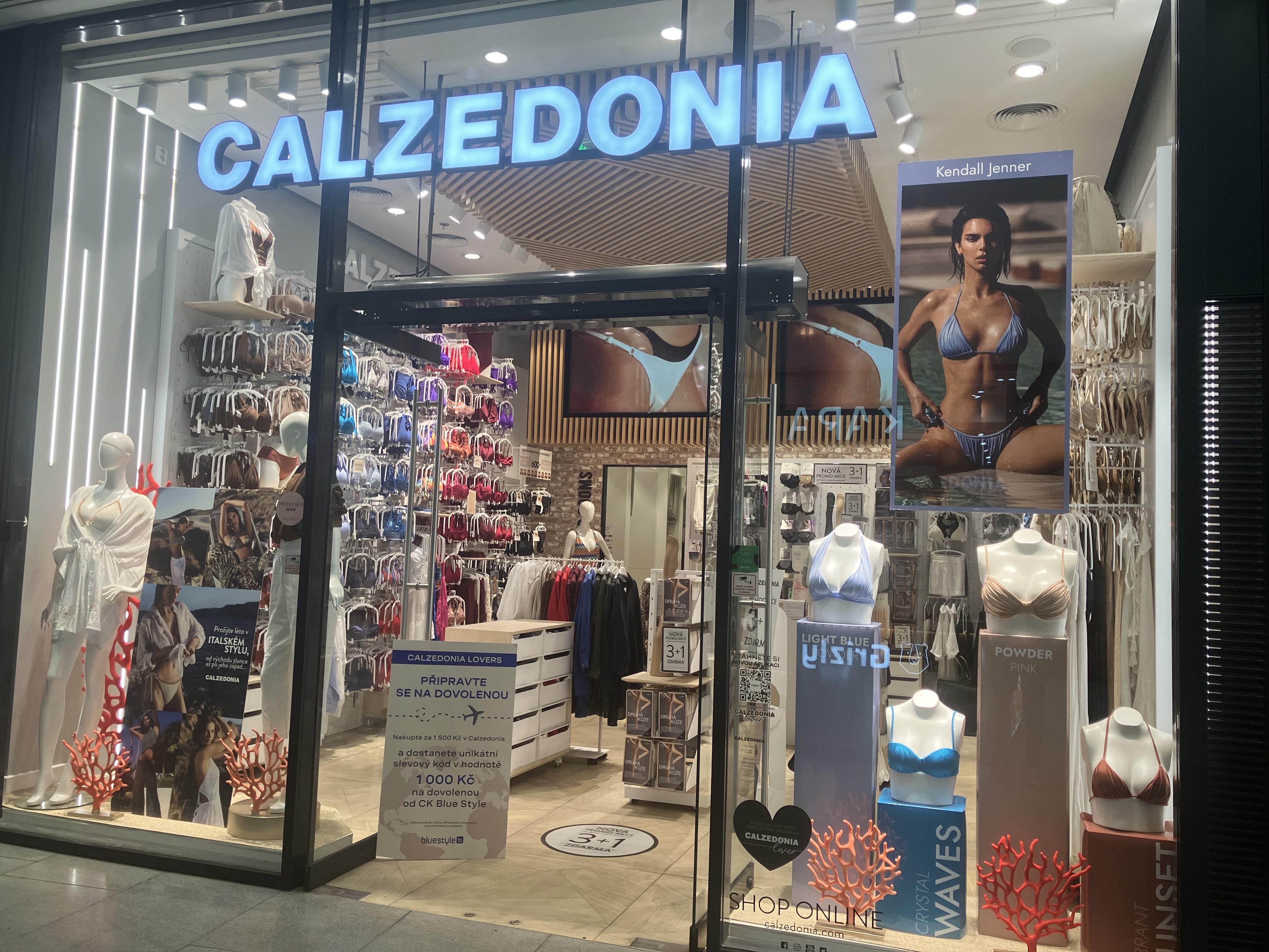 Calzedonia