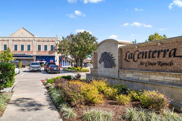 Images Camden Downs at Cinco Ranch Apartments