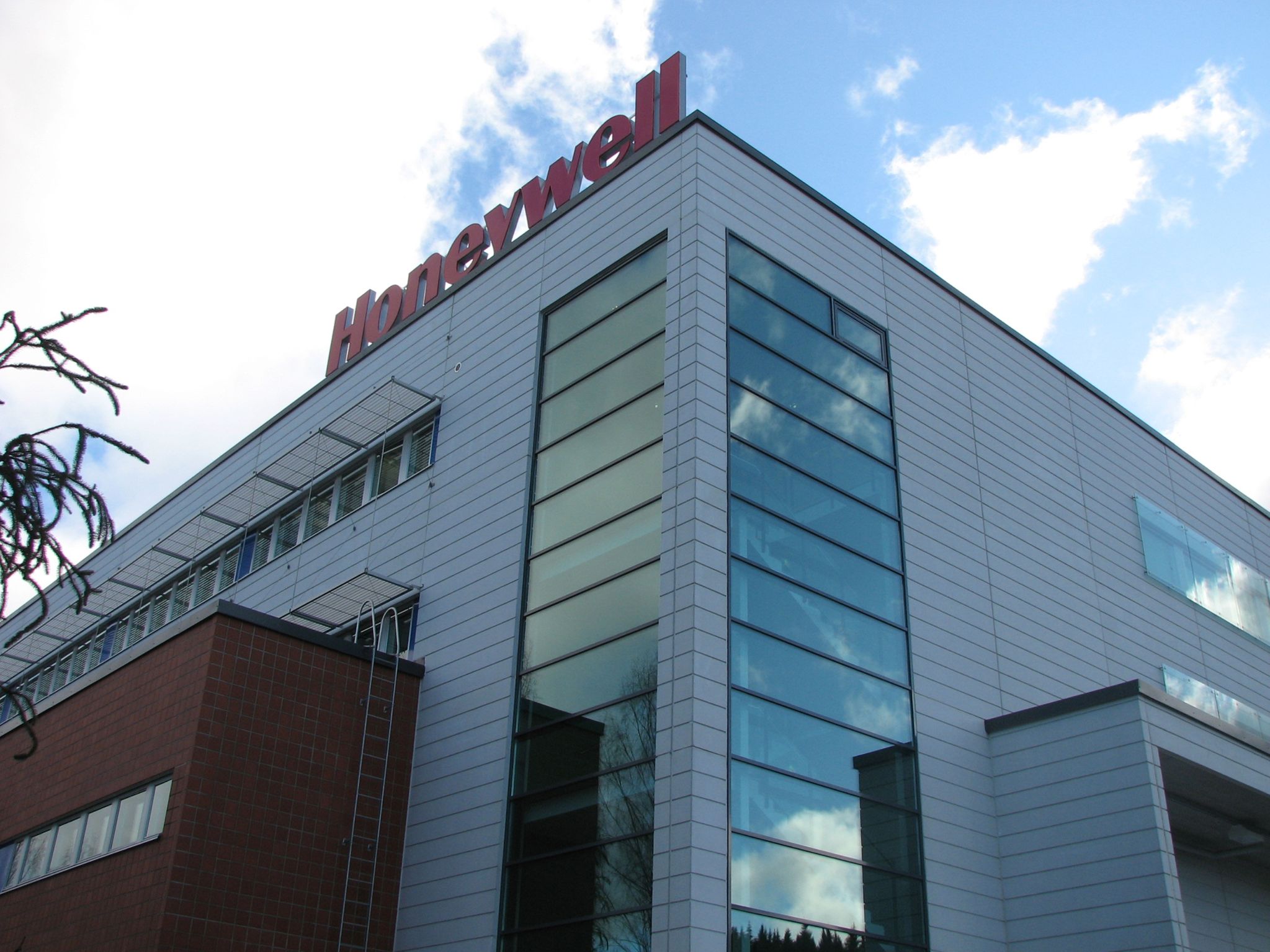 Images Honeywell Oy