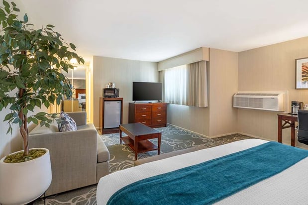 Images Best Western Plus Carpinteria Inn