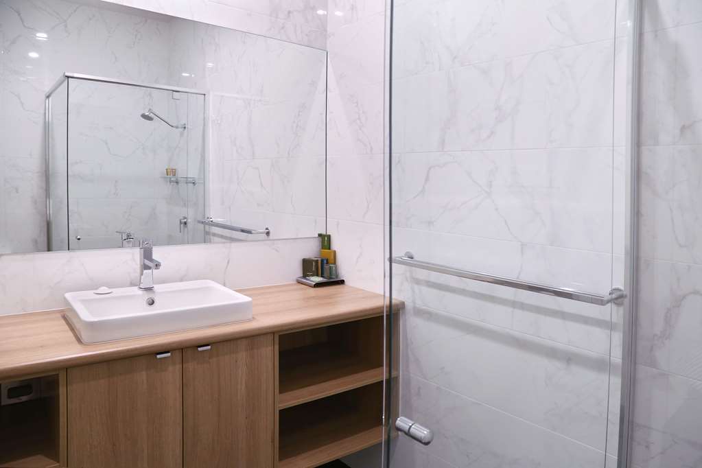 Images Best Western Plus Bolton on the Park