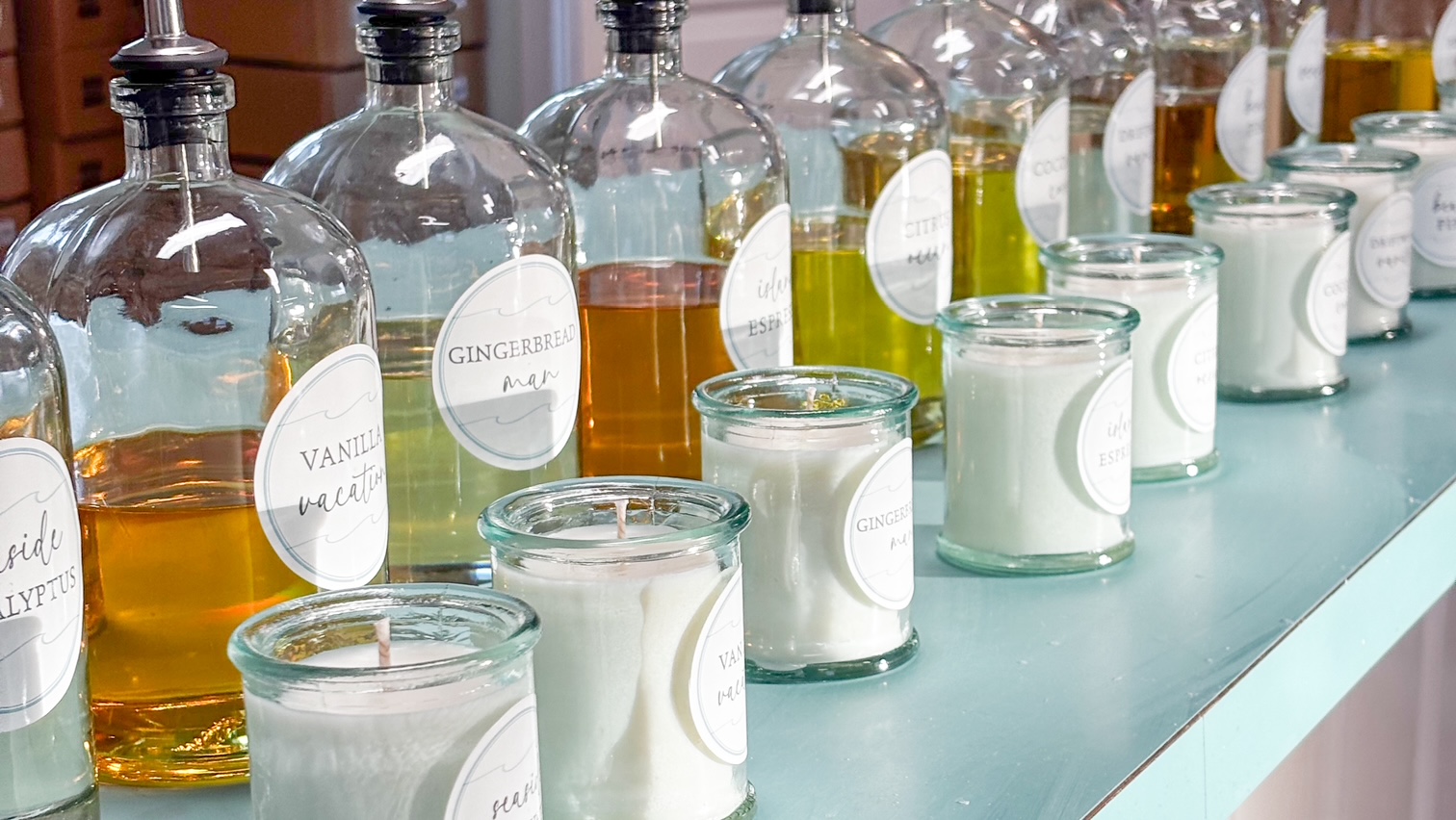 Seasonal and coastal fragrances. Ready for you to pour and make for yourself or buy and take for yourself or gift.