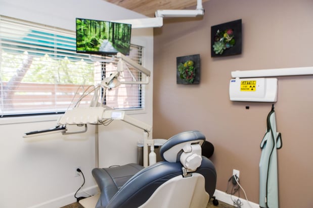 Images Andrea E. Jordan, DDS, FACP