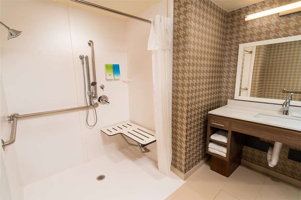 Images Home2 Suites by Hilton Bakersfield