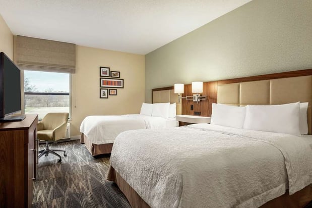 Images Hampton Inn Akron-Fairlawn