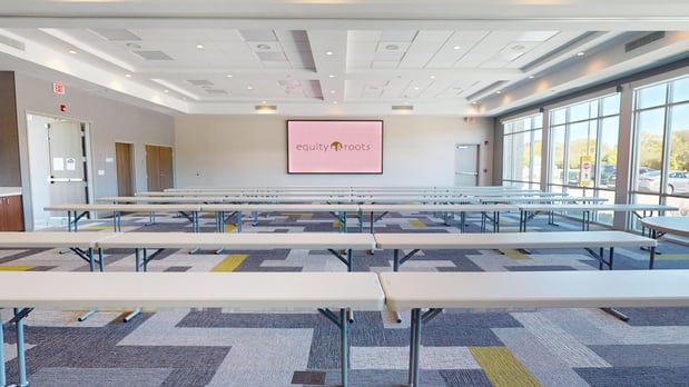 Images Holiday Inn Express & Suites Chicago Schaumburg by IHG