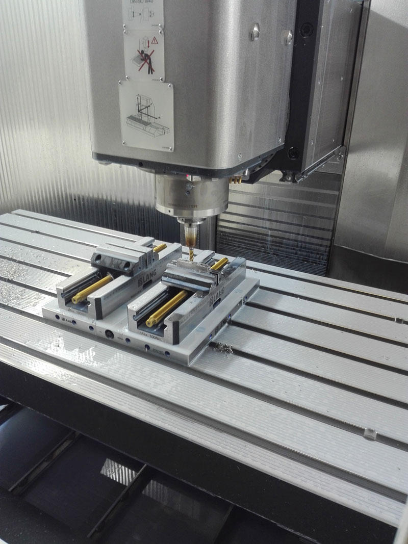 FINETECH Feinmechanische Werkstätten GmbH, Schmiedestrasse 2 in Wildau