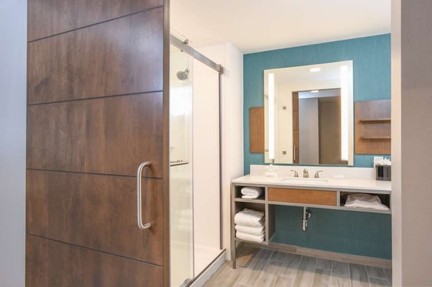 Images Hilton Garden Inn Cincinnati Midtown