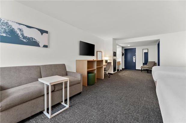 Images Spark by Hilton Biloxi Ocean Springs