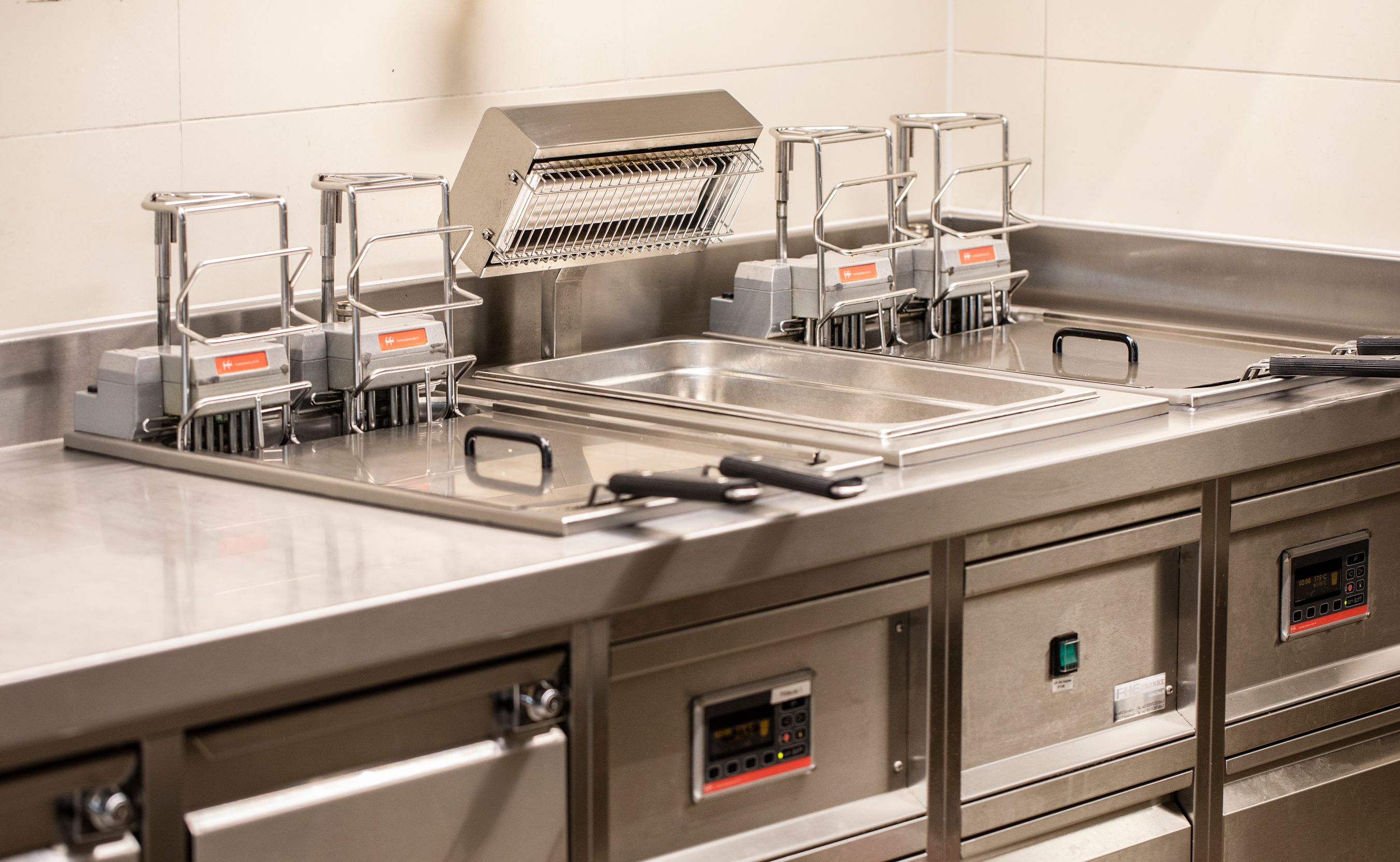 Ebener Service AG, Promenade 14 in Davos Platz