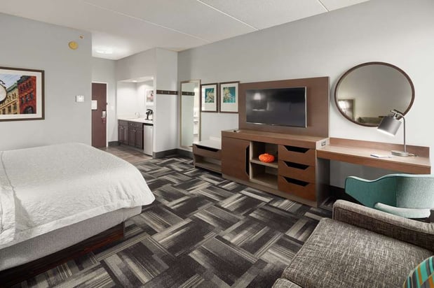 Images Hampton Inn Louisville-Northeast