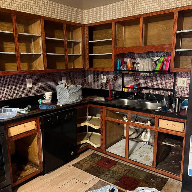 Images Creative Custom Cabinet & Bookcase LLC