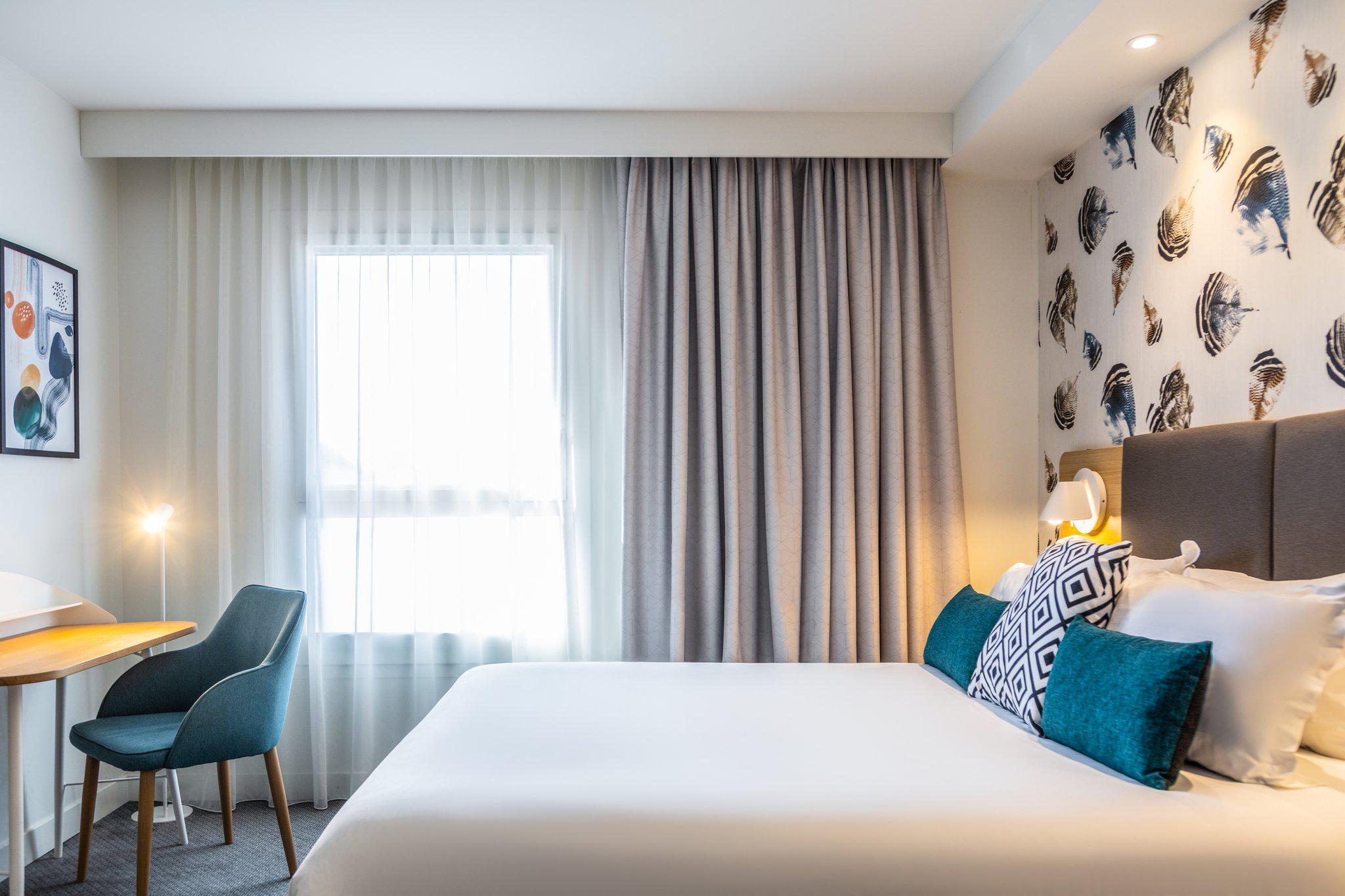 Images Holiday Inn Perpignan by IHG