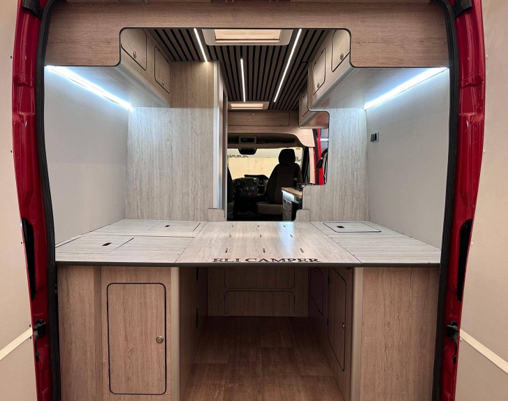 Images Eli Camper