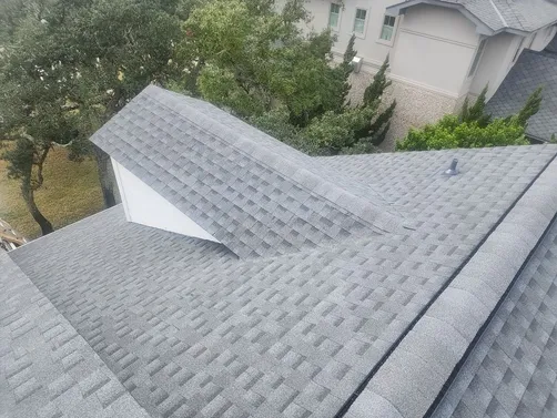 Southeast Roofing & Construction Image