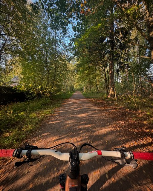Images Ebike Center Vantaa - Sähköpyöräkauppa