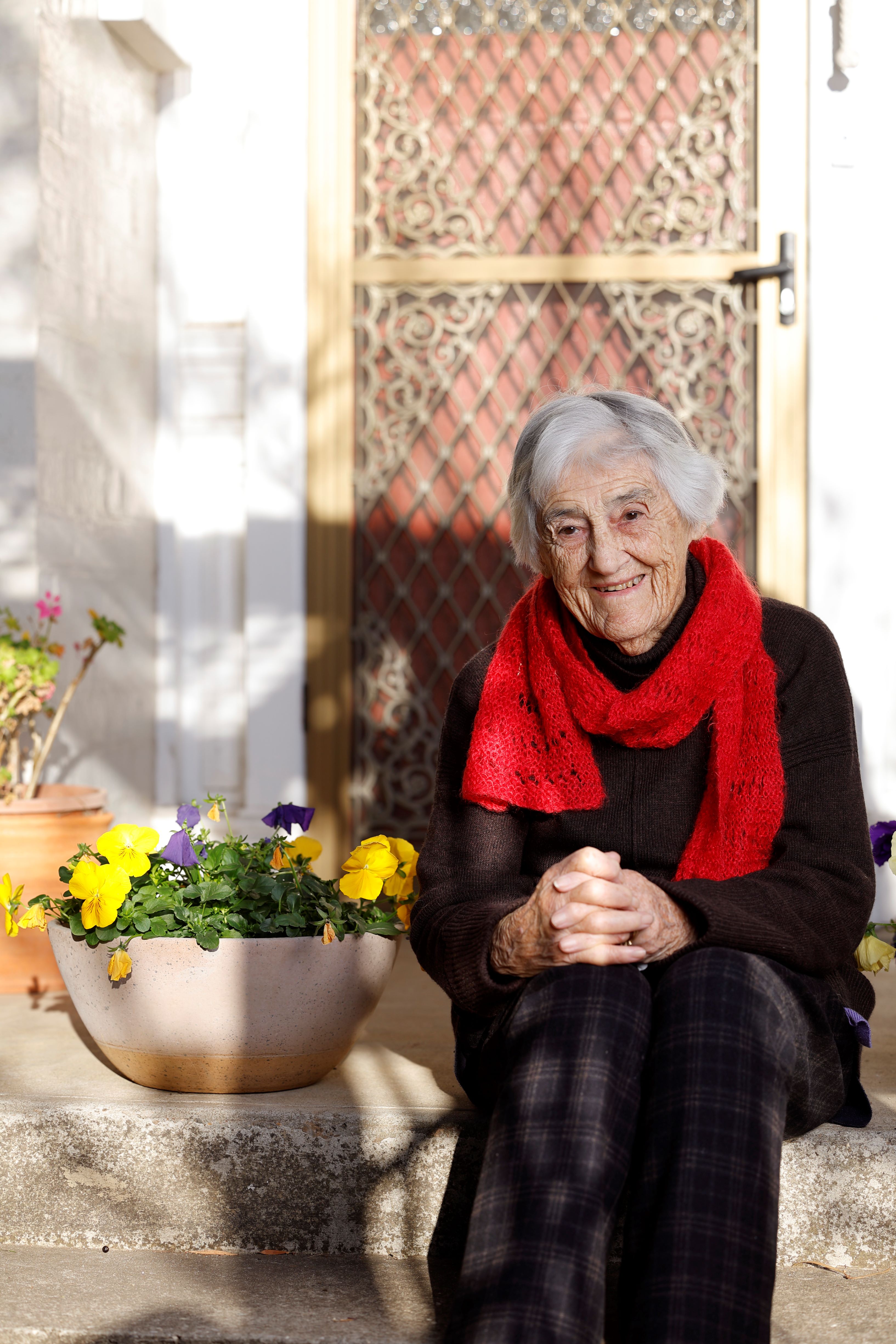 Images Uniting AgeWell Loddon Mallee North Home Care