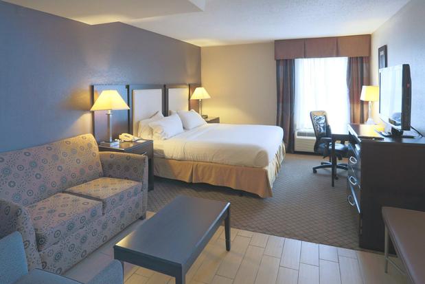 Images Holiday Inn Express & Suites Blythewood, an IHG Hotel