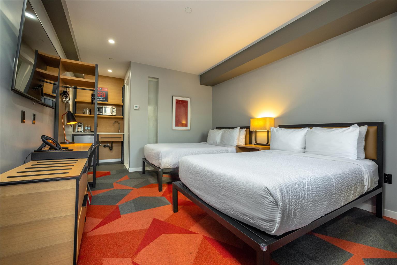 Guest room