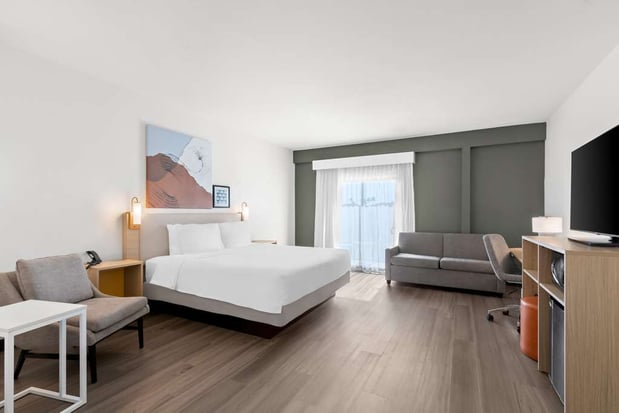 Images Spark by Hilton Fountain Hills Scottsdale