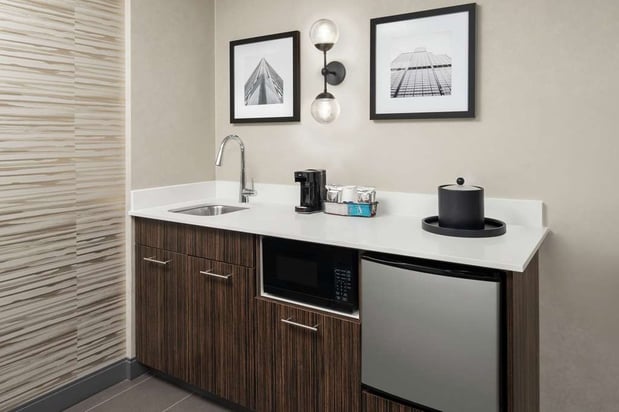 Images Hampton Inn & Suites Chicago-Downtown