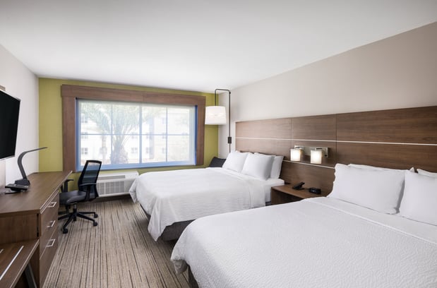 Images Holiday Inn Express & Suites Phoenix East - Gilbert by IHG
