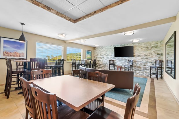 Images Candlewood Suites Hazleton by IHG