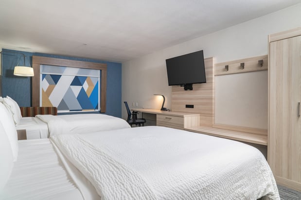 Images Holiday Inn Express & Suites San Diego Otay Mesa by IHG