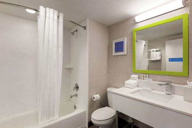 Images Hampton Inn & Suites Ft. Lauderdale Airport/South Cruise Port