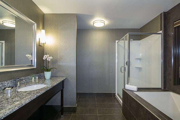 Images Holiday Inn & Suites Silicon Valley - Milpitas by IHG