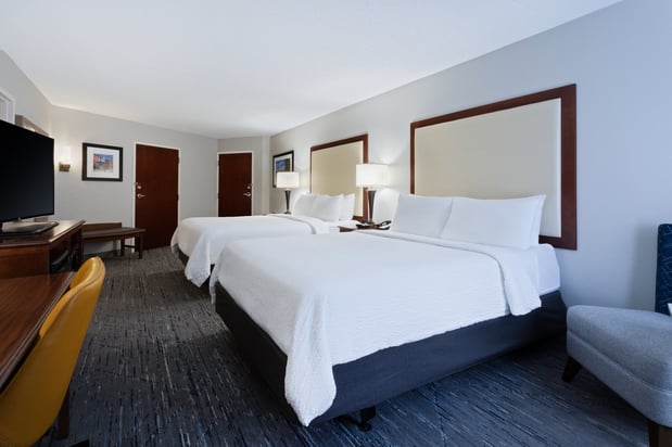 Images Holiday Inn Express & Suites Cincinnati Riverfront by IHG