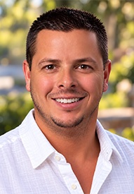 Jon Holifield