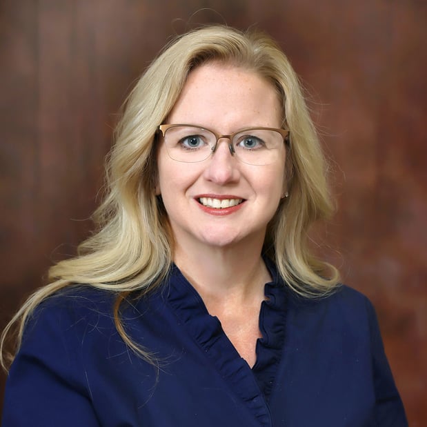 Images Jennifer Holcomb, APRN-FNP