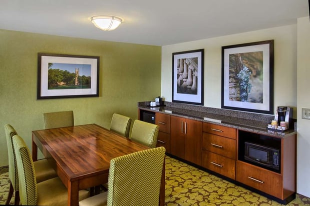 Images Hilton Garden Inn Durham/University Medical Center