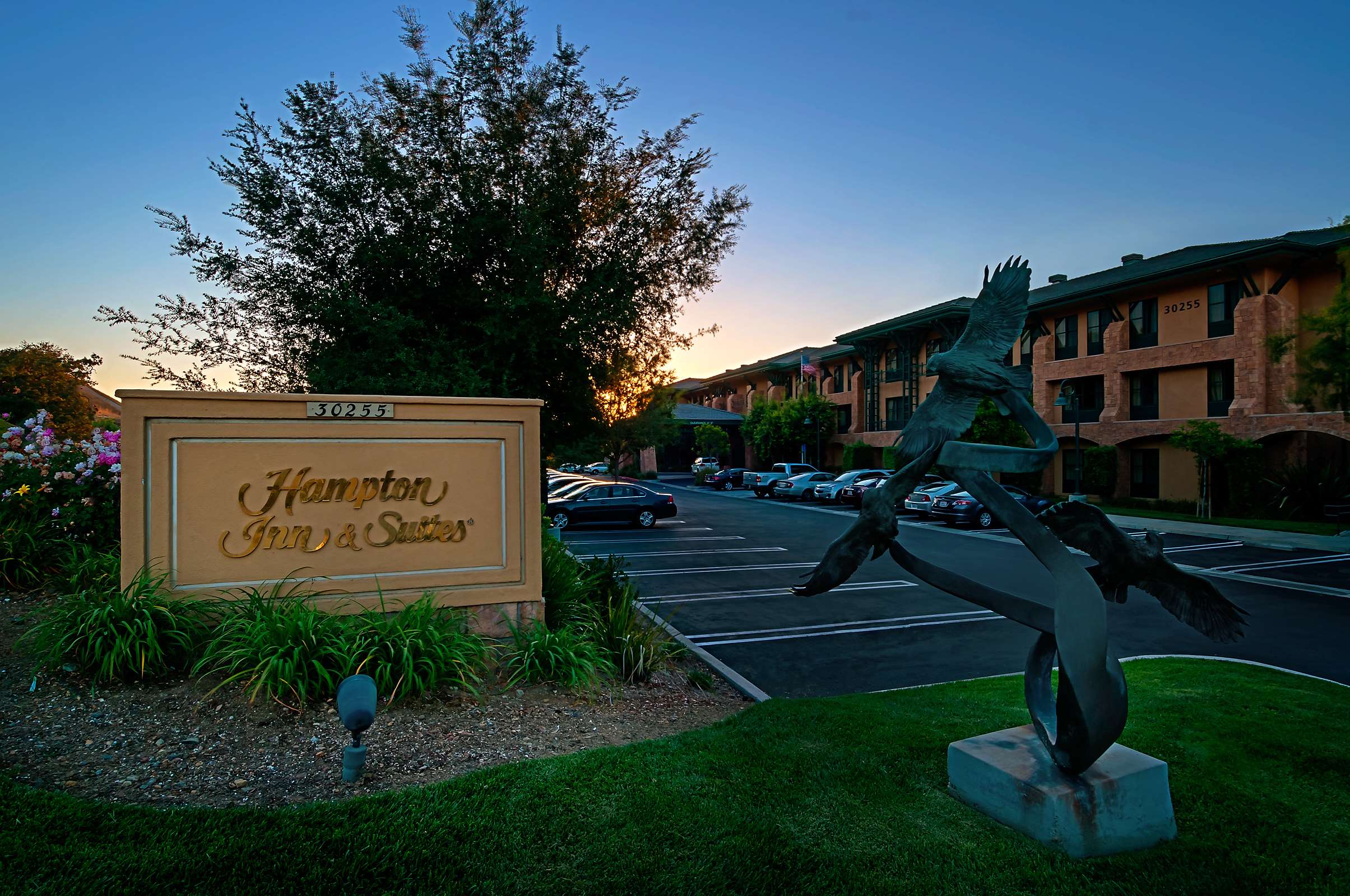 Hampton Inn & Suites Agoura Hills