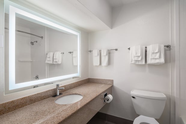 Images Garner Hotel Wytheville East by IHG