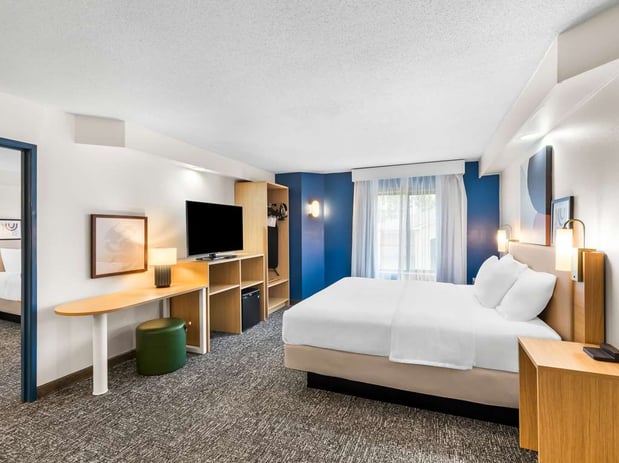 Images Spark by Hilton Augusta