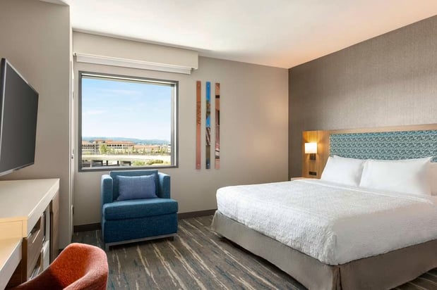 Images Hampton Inn & Suites San Mateo-San Francisco Airport