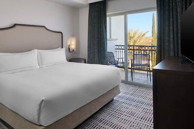 Images Bellasera Hotel & Suites Paso Robles, Tapestry by Hilton