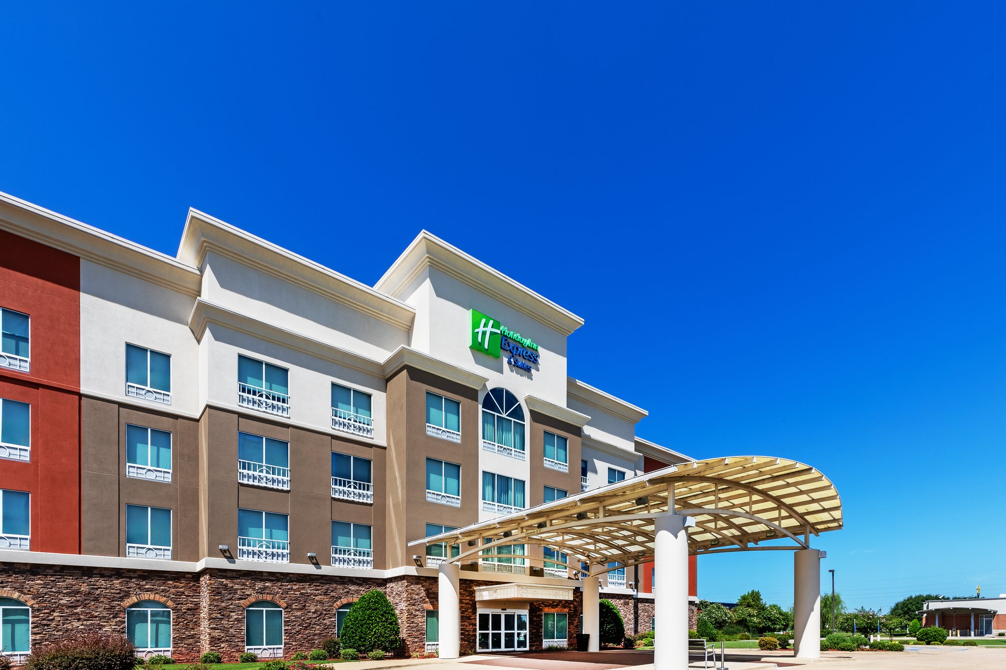 Holiday Inn Express & Suites Bossier City by IHG