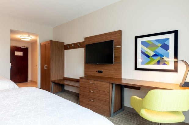 Images Holiday Inn Express Calhoun South by IHG
