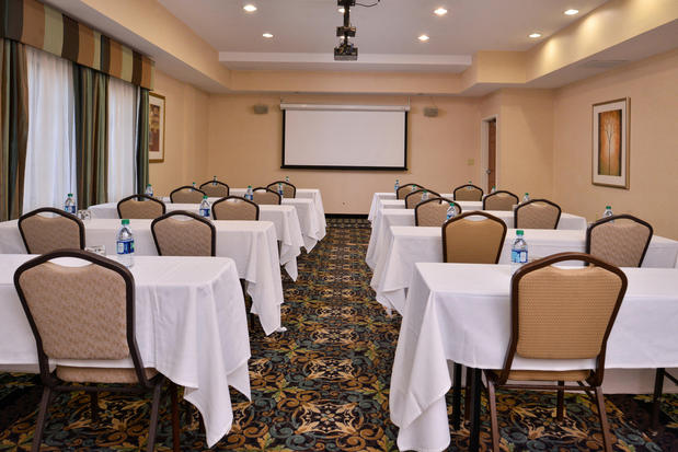 Images Staybridge Suites Oklahoma City Airport by IHG
