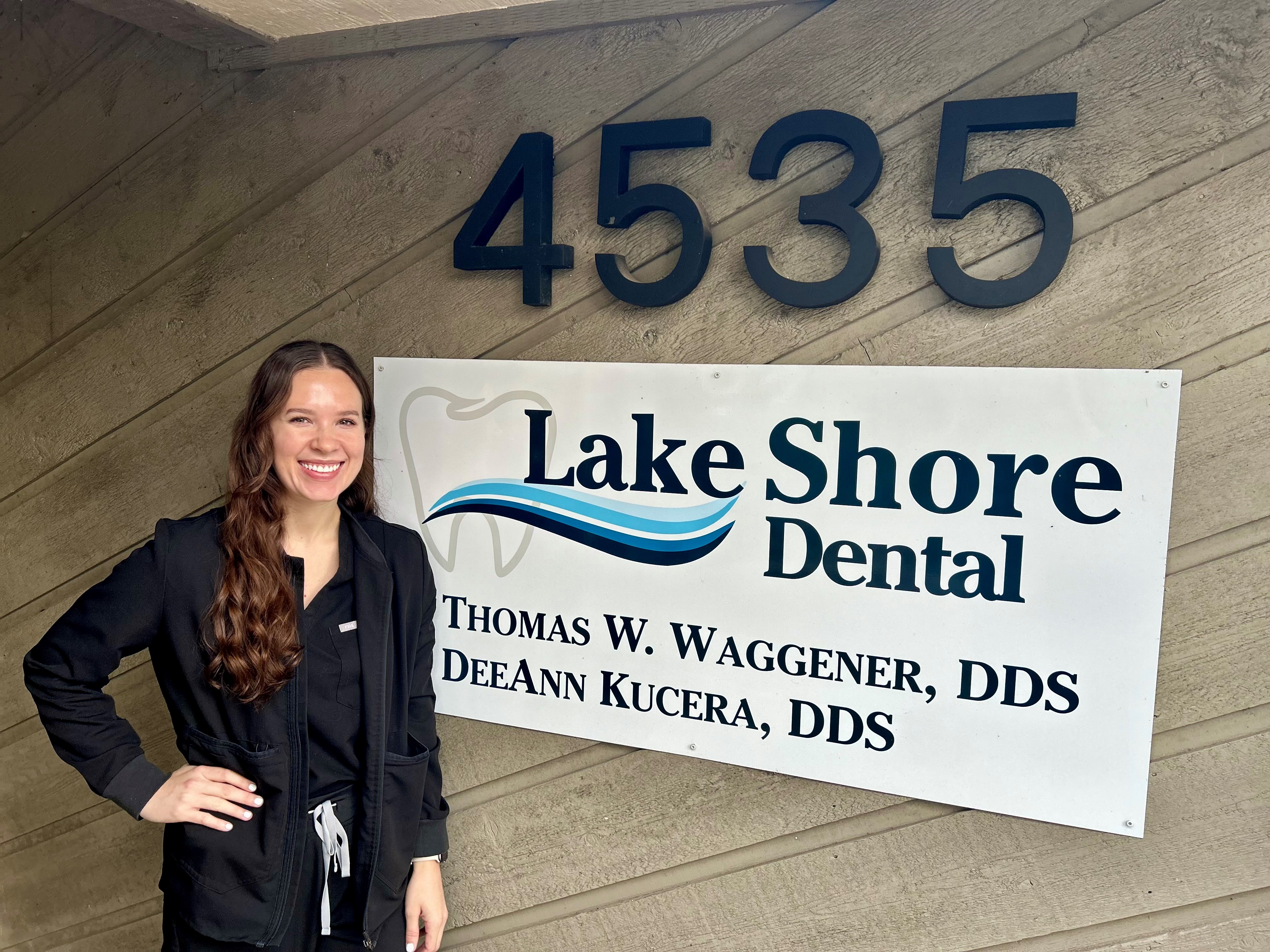 Lake Shore Dental 
4535 Lake Shore Dr, 
Waco, TX 76710
(254) 776-7622
https://lakeshoredentalwaco.com

Our Waco dentists Dr. Allsbrook, Dr. Kucera, & Dr. Waggener proudly offer compassionate, high-quality dental care for our local community. We offer general dentistry, restorative dentistry, and cosmetic dentistry. Call us to schedule an appointment today!
