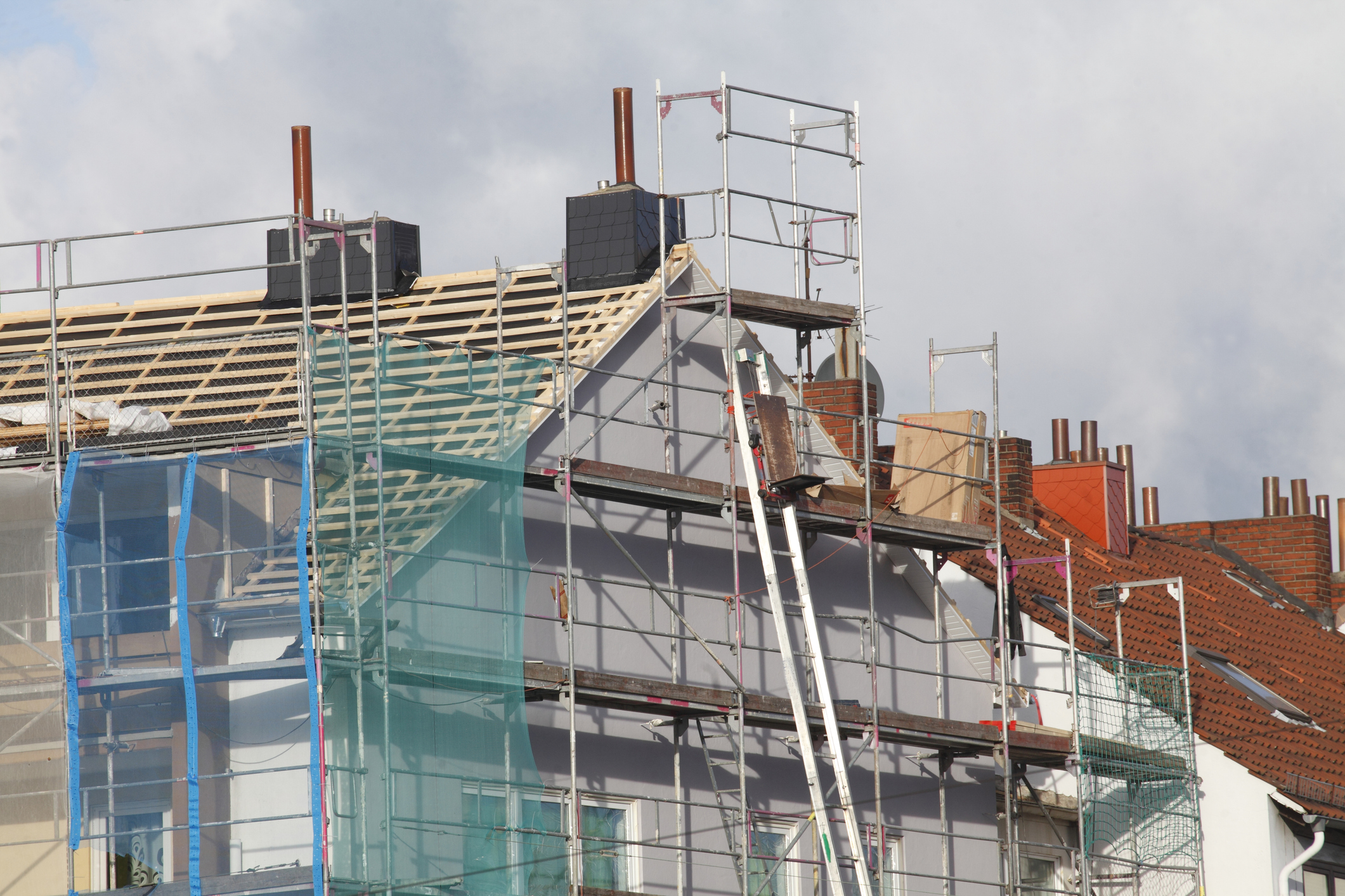 Atco Design & Consulting offers top-rated building restoration services in Brooklyn, Queens, the Bronx, and NYC, specializing in fa&ccedil;ade repair, brick pointing, waterproofing, parapet inspections, and exterior renovation. Their expert team ensures NYC Local Law 11 compliance while improving building safety and structural longevity.