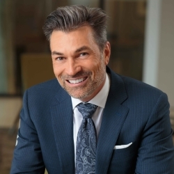 Images Pierre Girouard - TD Wealth Private Investment Advice