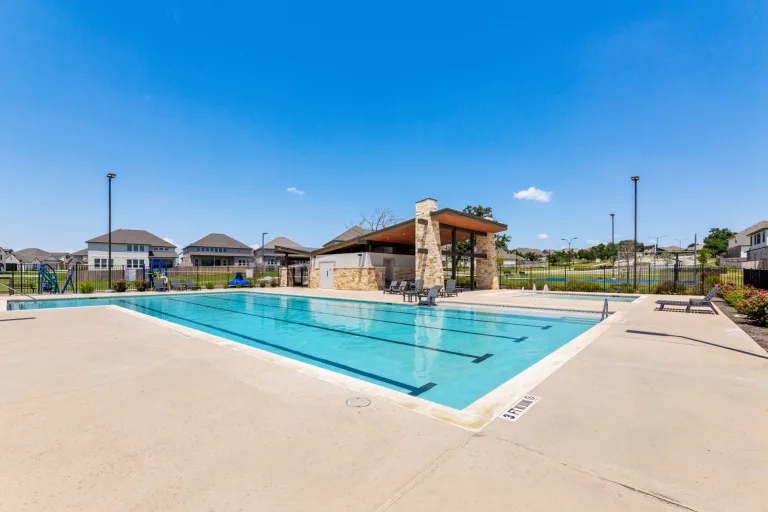 Images Pulte Homes at Crescent Bluff