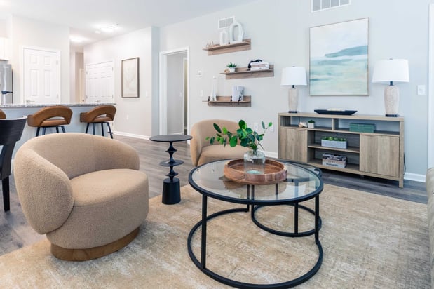 Images Pennbrook Station