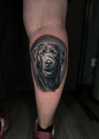 Bilder Bloody Dogs Tattoo & Piercing Inh. Robert Pongrácz