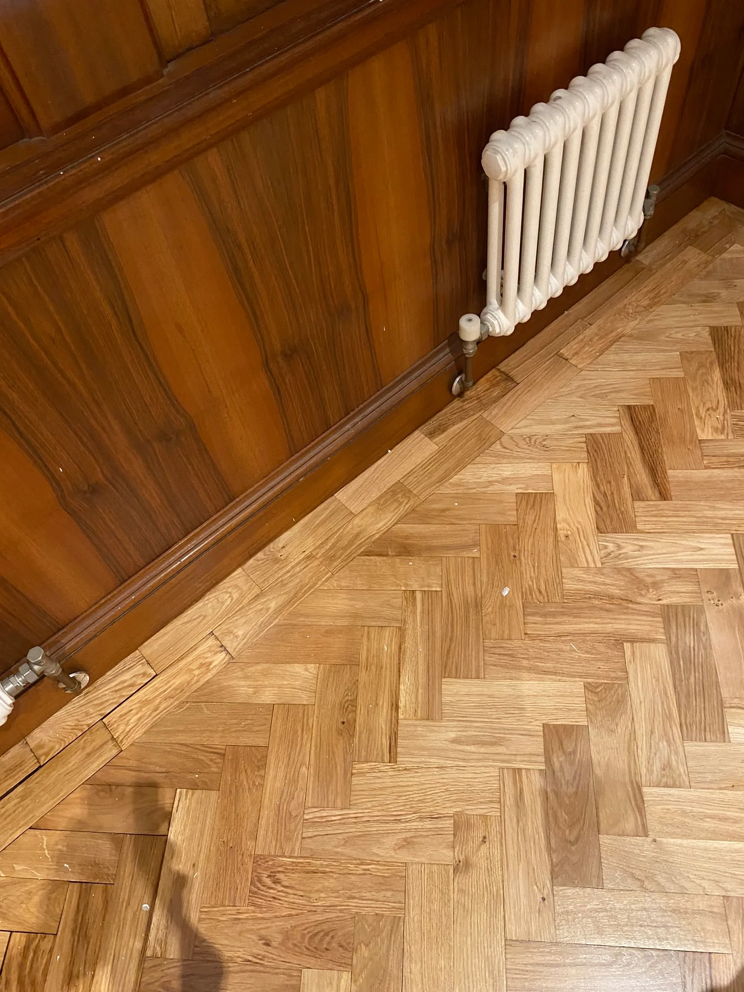 Images Vic's Decorators Ltd