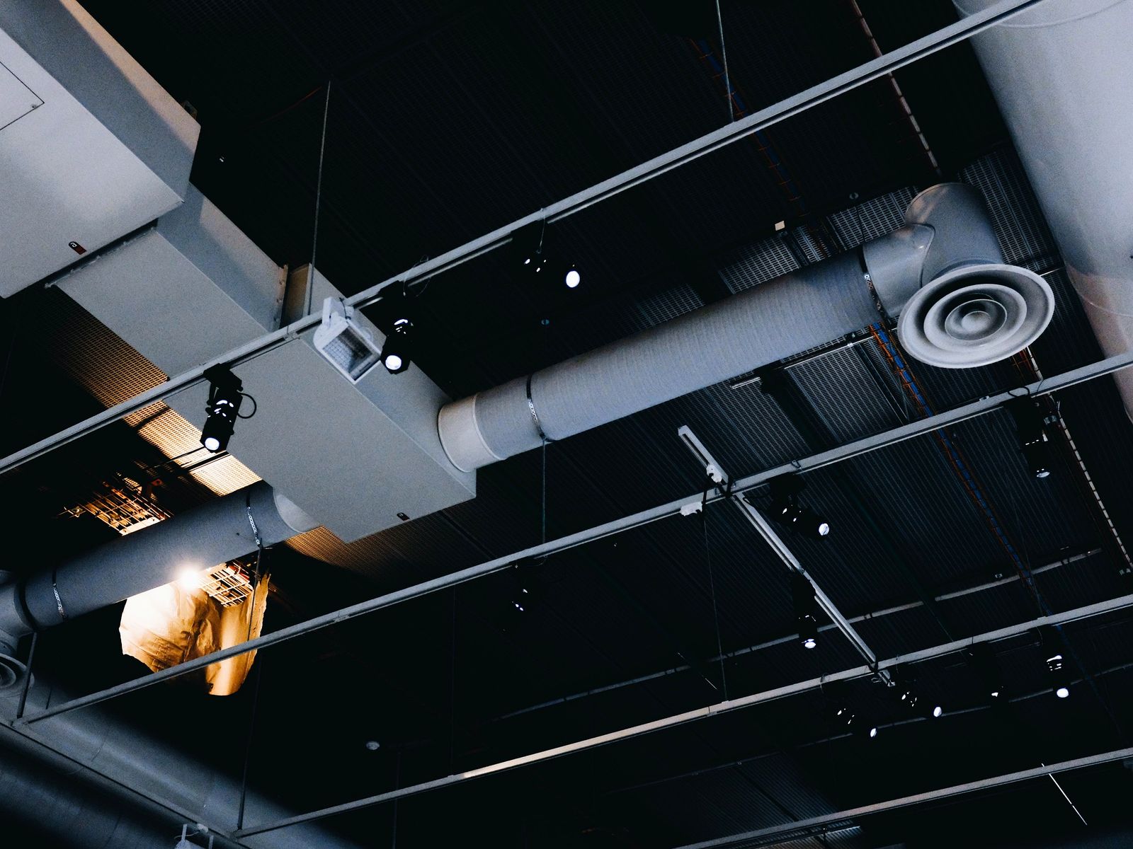 Pedro Air Duct